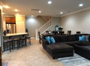 20 Canoe, Irvine, CA 92618