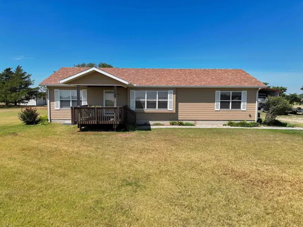 1971 NW 50th Ave, Saint John, KS 67576