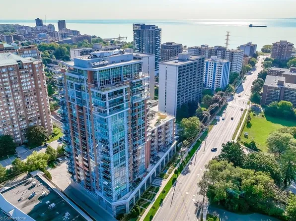 551 Maple Ave #1202, Burlington, ON L7S 1M7