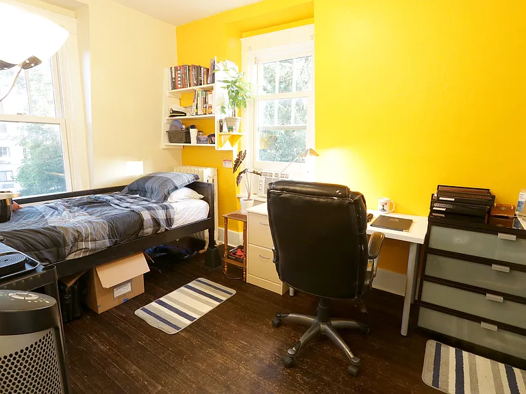 244 E Nittany Ave — Photo 18