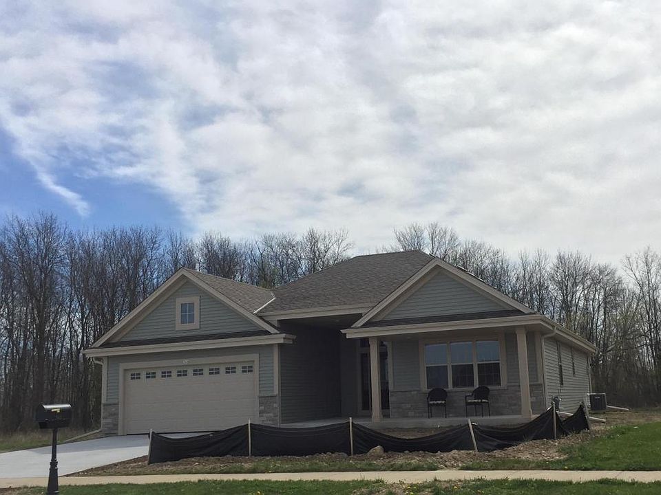 1st image of 543 Yosemite Ave