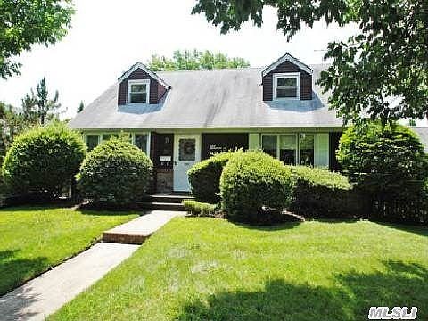 1st image of 11 Herbert Dr