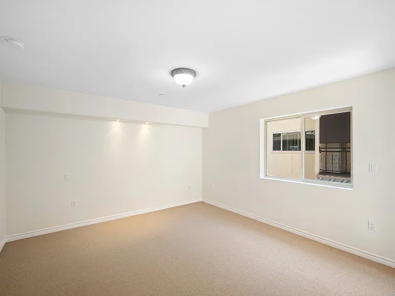 345 W Loraine St #3 — Photo 15