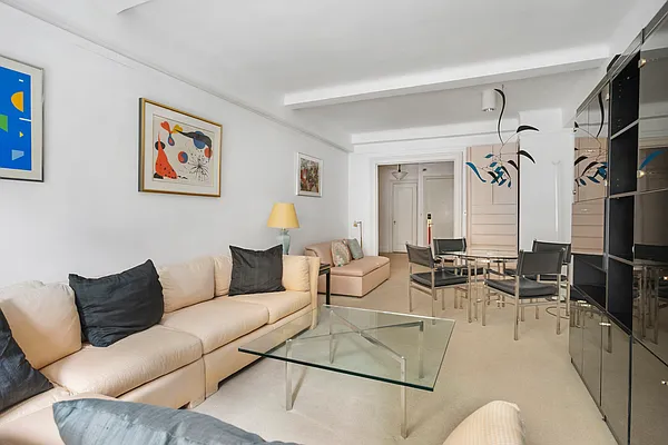 Sold by Compass | media 1