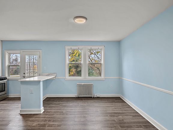 2nd image of 2061 E Belvedere Ave #1