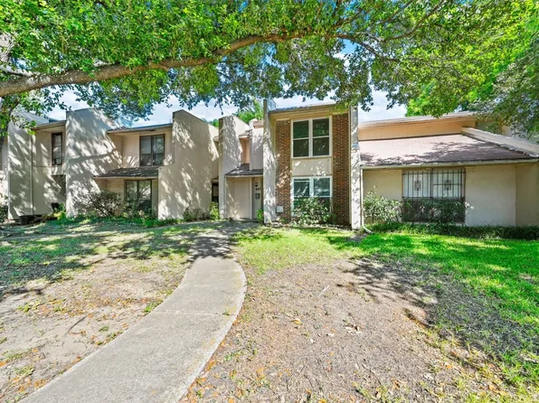 440 Arborview Dr, Garland, TX 75043