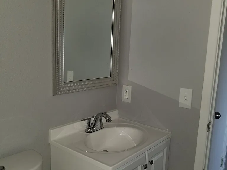 1201 W University Dr — Photo 7