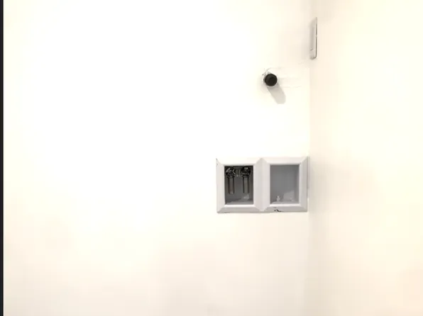 2117 3/4 Mortimer Ave, Huntington Park, CA 90255