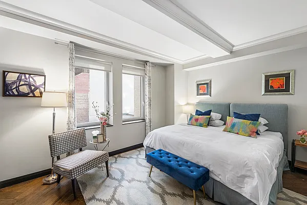 Sold by Nest Seekers International | media 14