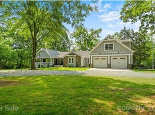 7232 Sample Rd, Huntersville, NC 28078