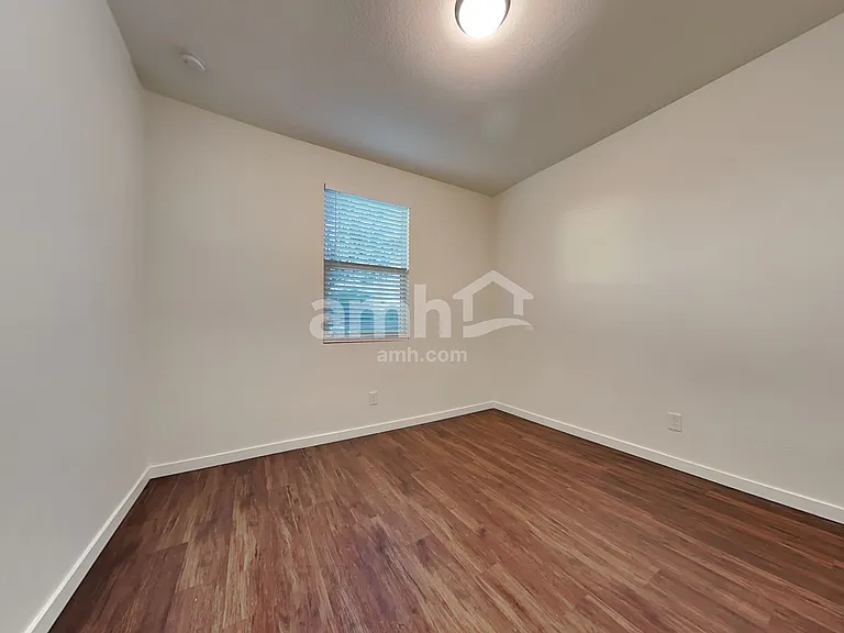 701 W Micanopy Trl — Photo 14