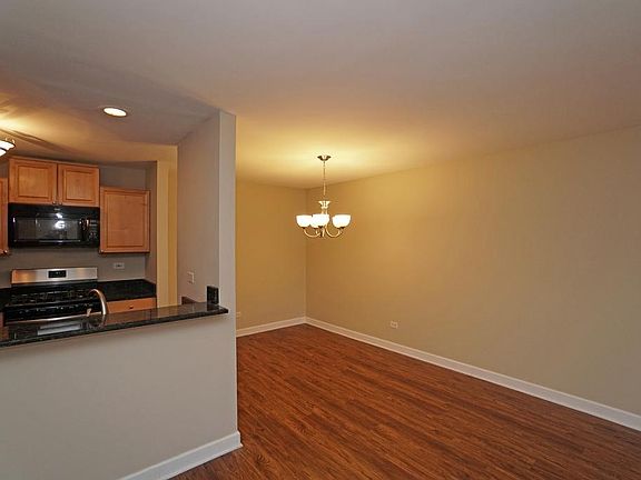 3rd image of 1919 Prairie Sq Unit 27