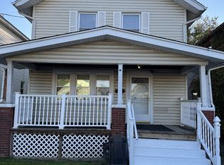 2622 Perry St, Erie, PA 16504