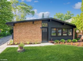 344 W Natoma Ave, Addison, IL 60101