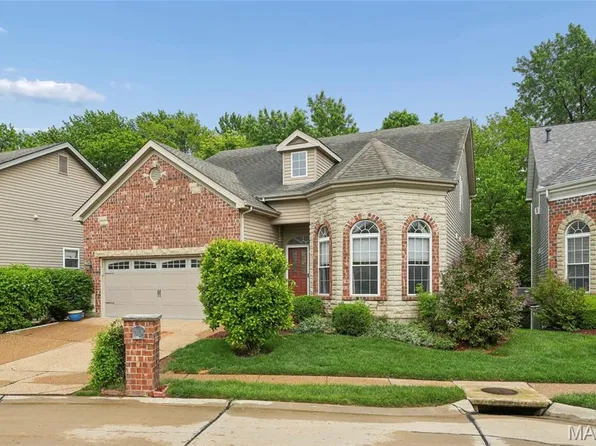 139 Blue Water Dr, O'Fallon, MO 63366