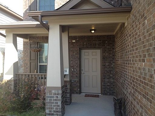 2nd image of 5908 Zachary Scott St