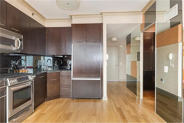 Rented by Vivaldi Real Estate | media 6