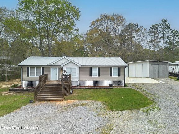 5th image of 20210 Lennis Cuevas Rd