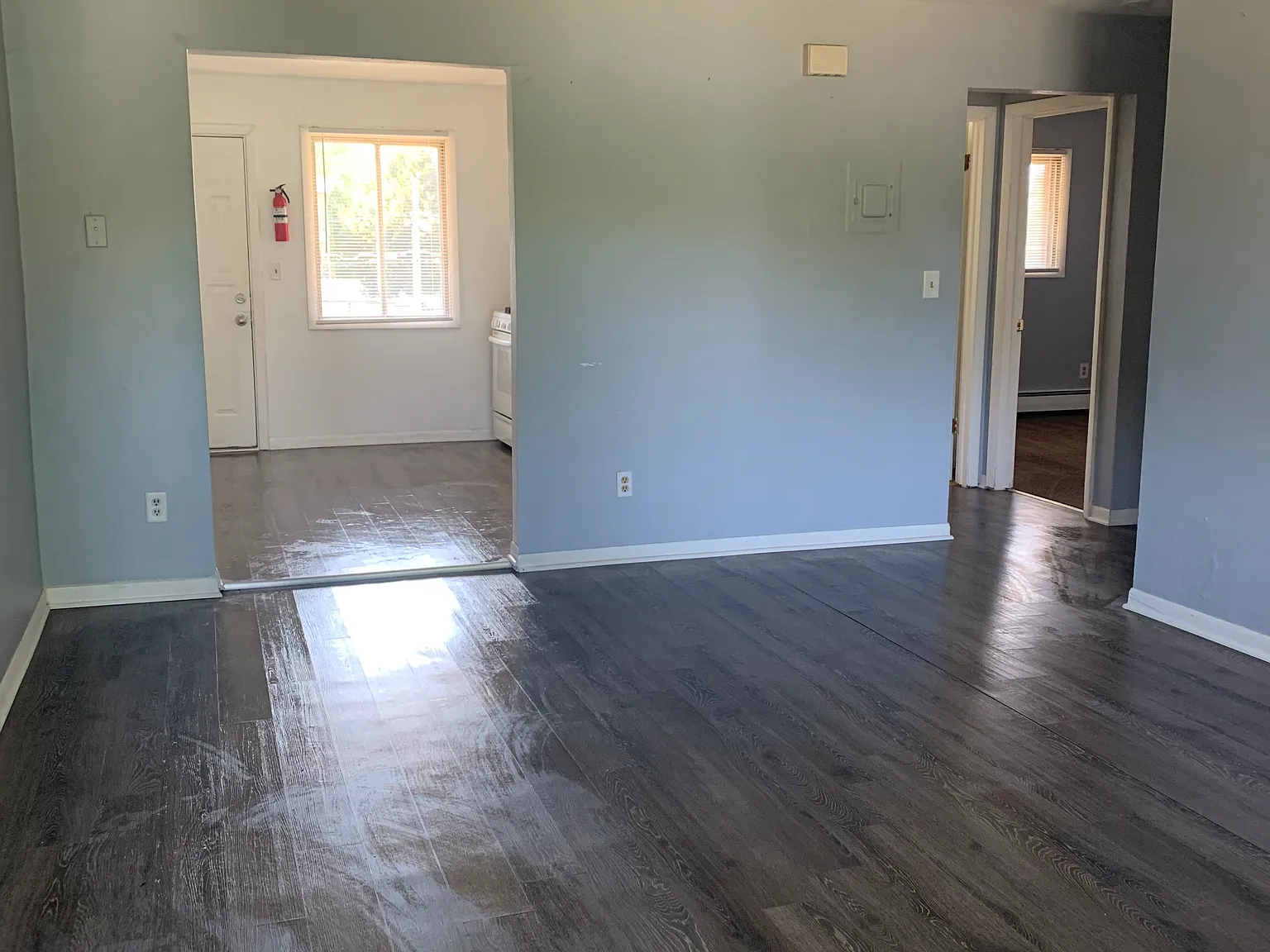 1 bed, 750 sqft, $1,150 — Photo 2