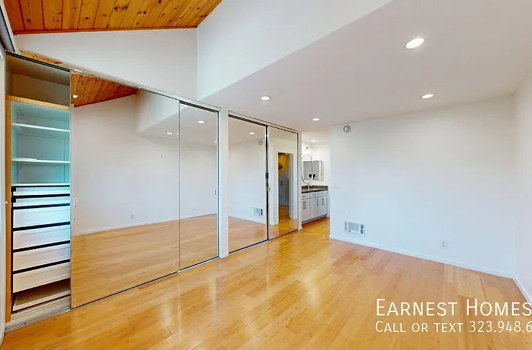 8740 Tuscany Ave #306 — Photo 10