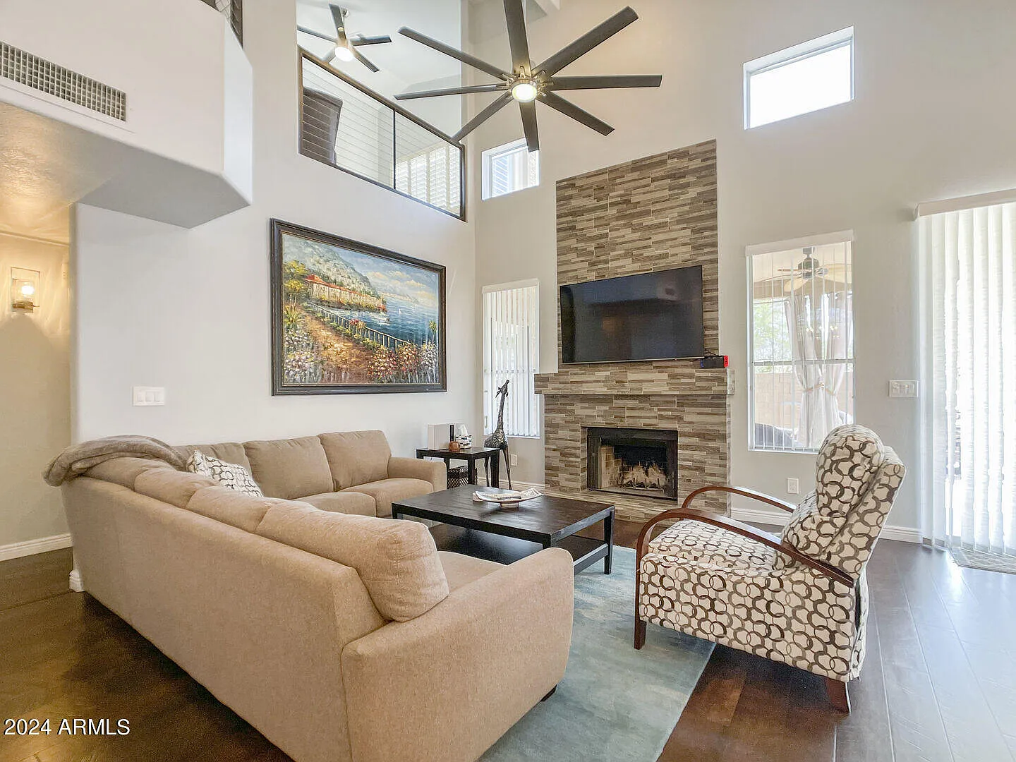 3 bed, 2.5 bath, 2198 sqft, $5,500 — Photo 4