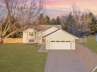 2033 Deblene Ln, Eau Claire, WI 54703