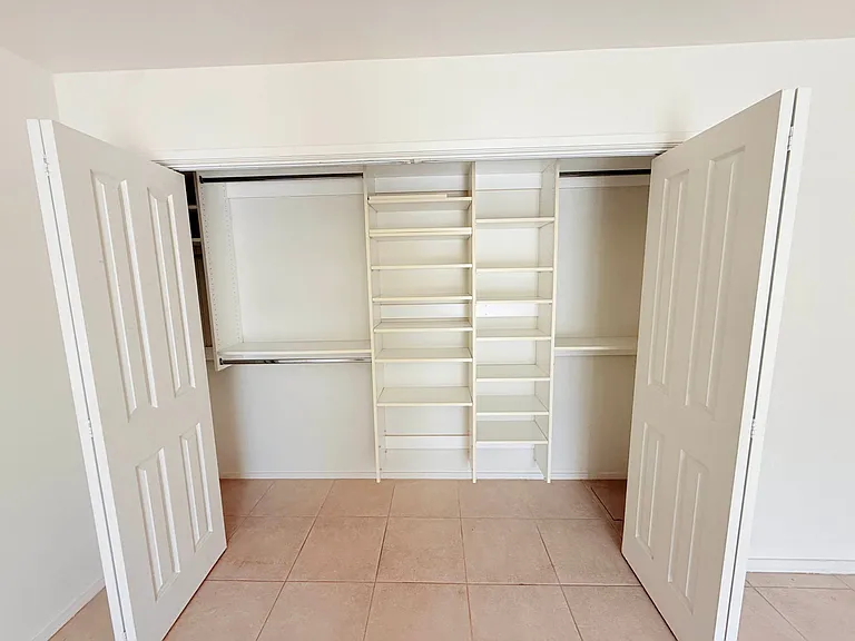 4625 Karnes Rd #B — Photo 4