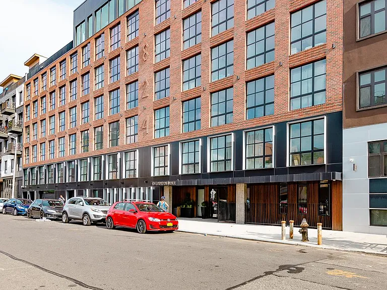 824 Lexington Ave #4I — Photo 14