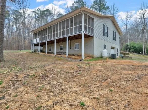 81 Stonebrook Cove Dr, Jasper, AL 35504