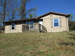 254 Right Penhook Rd, Harold, KY 41635