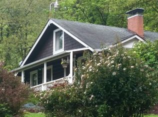 5040 Pacific Ter, Longview, WA 98632