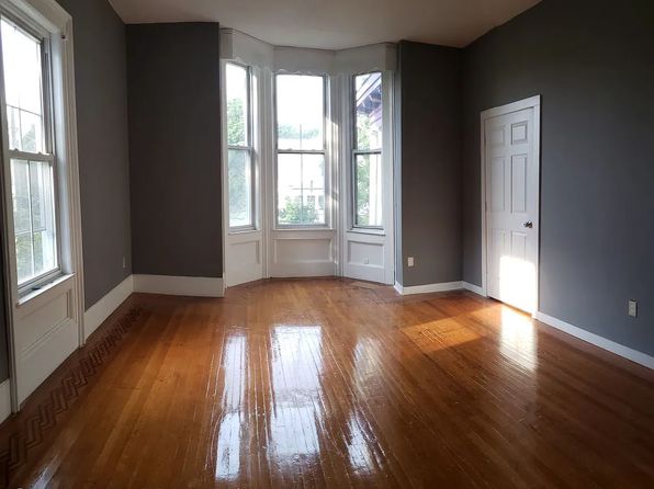 1599 Chapel St APT 2