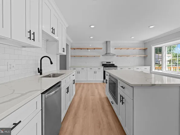 1807 Cynthia Ln, Feasterville, PA 19053