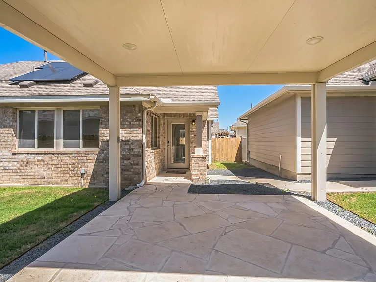 120 Lasino Dr — Photo 23