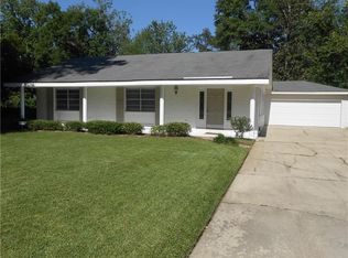 185 Shannon Dr, Mandeville, LA 70448