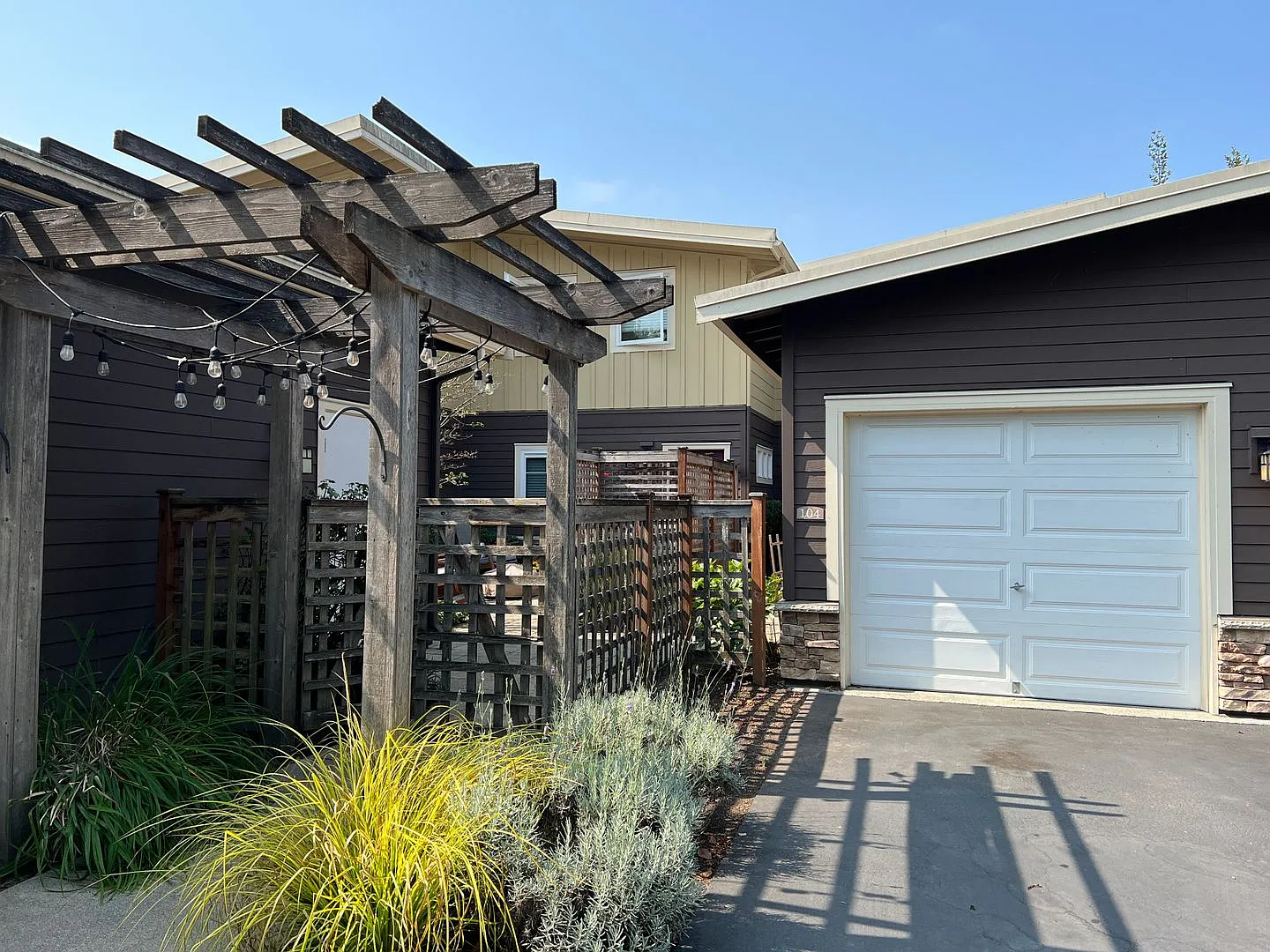 Villas at Woodinville — Photo 3