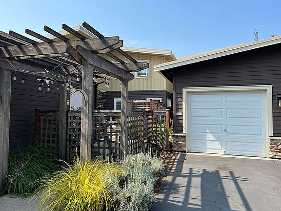 3rd image of 14487 147th Pl NE #104