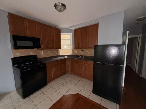 554 Avenue C #22E
