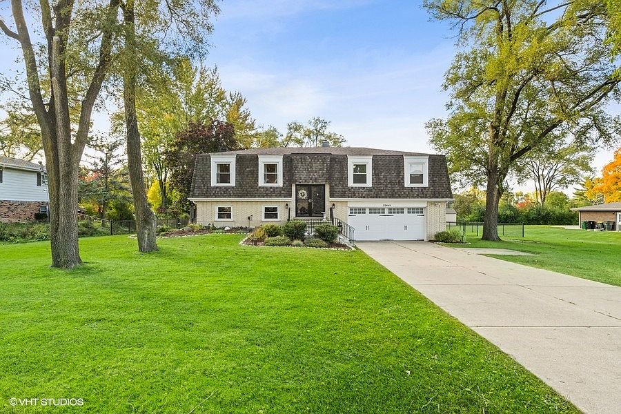 22W411 ster Ave, Medinah, IL 60157 Zillow