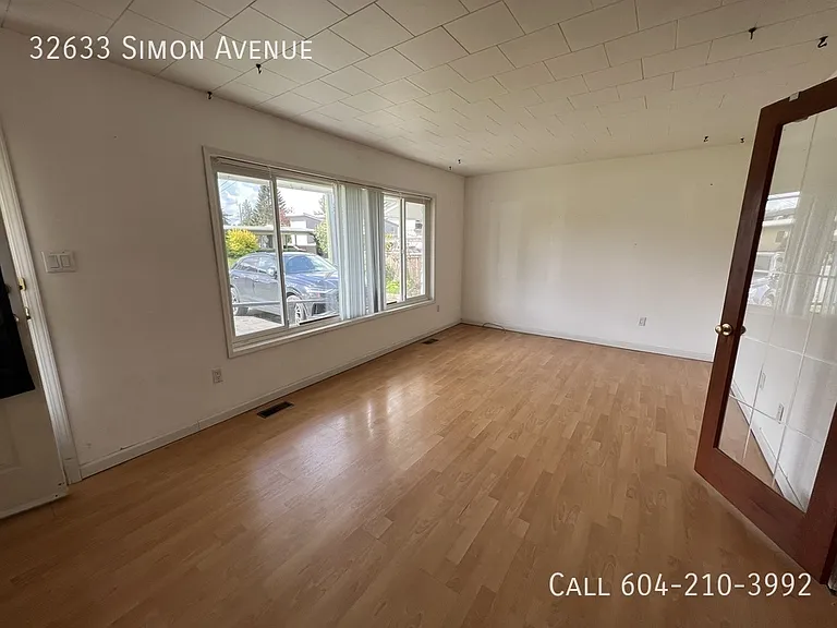 32633 Simon Ave — Photo 10