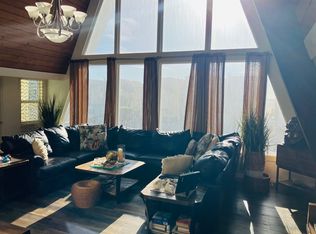 304 Ocean Dr #1, Oxnard, CA 93035