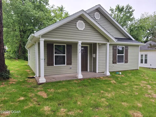 522 E Macon St, Carthage, MO 64836