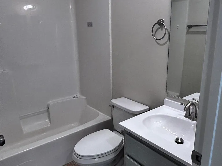 6588 Harbour Blvd — Photo 11