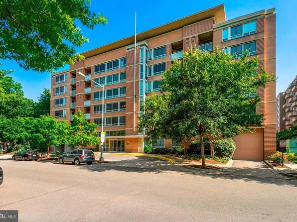 350 G St SW APT N320, Washington, DC 20024