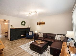 1913 Winnie Dr APT 5, Bellevue, NE 68005