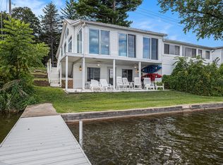 917 Elm St, Colon, MI 49040