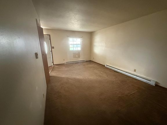 3rd image of 10936 6th St