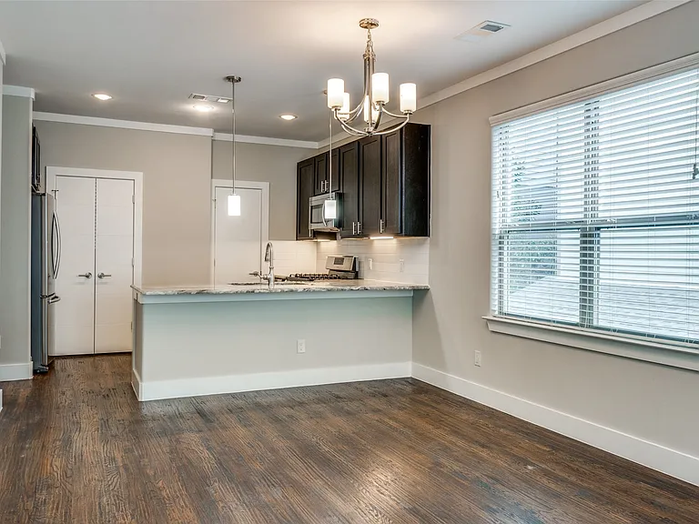 4316 Hartford St #20 — Photo 5