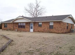 910 Northwest Rd, Amber, OK 73004