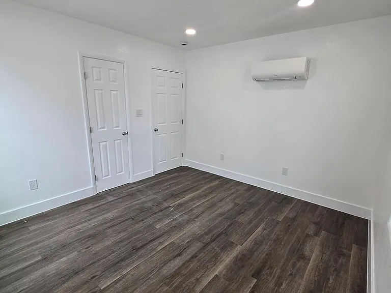 303 E Bland St #840 — Photo 10